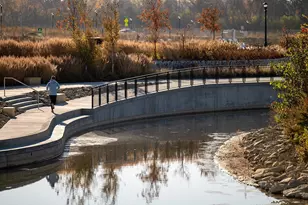 909 Mount Curve Blvd, Saint Paul, MN 55116 - Photo 20