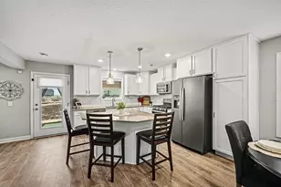 14330 Arctic Cir, Rosemount, MN 55068 - Photo 2