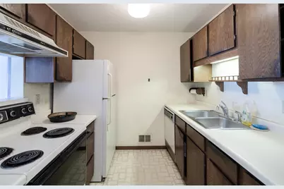 1704 Pleasant Street #D, Saint Paul, MN 55113 - Photo 12