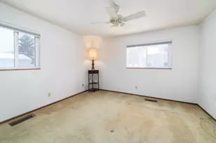 1704 Pleasant St, Saint Paul, MN 55113 - Photo 22