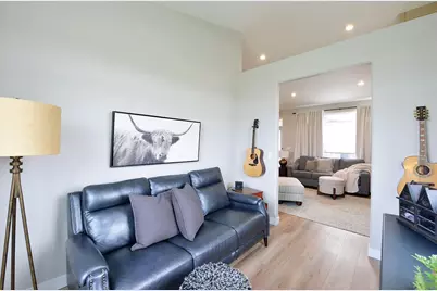 4078 49th Avenue S, Fargo, ND 58104 - Photo 8