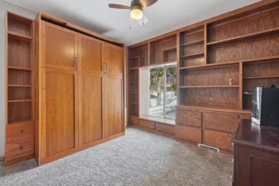 202 W Warren Street, Roberts, WI 54023 - Photo 8