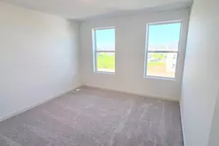 4747 Airlake Dr, Woodbury, MN 55129 - Photo 14