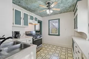67 Sidney St W, Saint Paul, MN 55107 - Photo 8