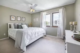 334 W 5th St, Waconia, MN 55387 - Photo 10