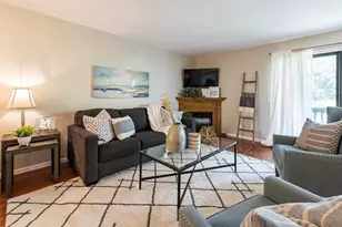 334 W 5th St, Waconia, MN 55387 - Photo 6