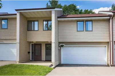 334 W 5th Street, Waconia, MN 55387 - Photo 1