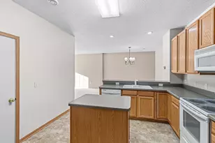 3515 Cherry Ln, Woodbury, MN 55129 - Photo 16