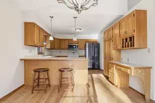 706 Fox Tree Ln N, Hudson, WI 54016 - Photo 10