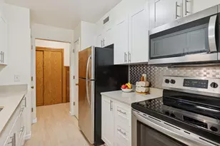 2210 Midland Grove Rd, Roseville, MN 55113 - Photo 12