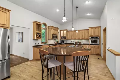 14856 River Crossing, Savage, MN 55378 - Photo 8