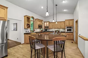 14856 River Crossing, Savage, MN 55378 - Photo 8