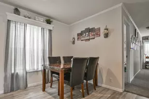 1374 Birchview Dr, Maplewood, MN 55119 - Photo 4