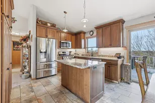 1533 Hallewood Blvd, New Richmond, WI 54017 - Photo 10