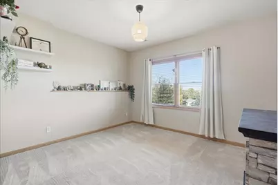 1533 Hallewood Boulevard, New Richmond, WI 54017 - Photo 22