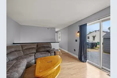 406 5th Street NW, Montgomery, MN 56069 - Photo 4