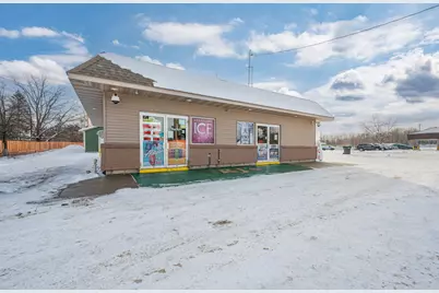 504 Powell Avenue, Coleraine, MN 55722 - Photo 2