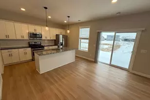 11341 51st St NE, Albertville, MN 55301 - Photo 4