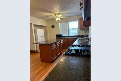 1428 Sherburne Avenue, Saint Paul, MN 55104 - Photo 2