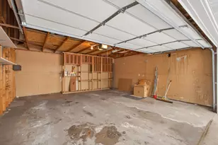 9452 Ranchview Ln N, Maple Grove, MN 55369 - Photo 32