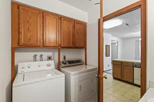 9452 Ranchview Ln N, Maple Grove, MN 55369 - Photo 30