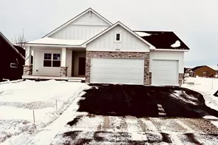 17939 Grantham Ln, Lakeville, MN 55044 - Photo 1