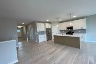 17939 Grantham Ln, Lakeville, MN 55044 - Photo 18