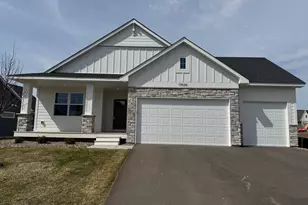 17939 Grantham Ln, Lakeville, MN 55044 - Photo 2