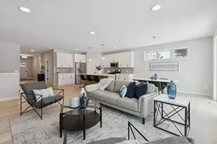 17939 Grantham Ln, Lakeville, MN 55044 - Photo 4