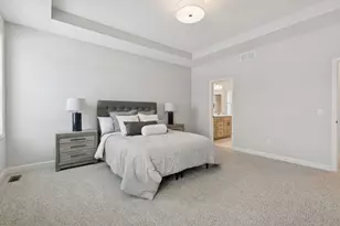 17939 Grantham Ln, Lakeville, MN 55044 - Photo 14