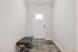 17939 Grantham Ln, Lakeville, MN 55044 - Photo 8