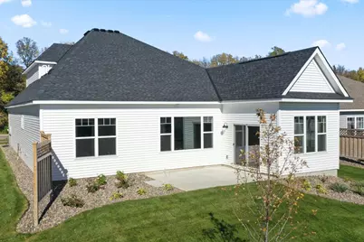 1258 Beaumont Boulevard, Jordan, MN 55352 - Photo 2