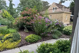 4017 Shoreline Dr, Robbinsdale, MN 55422 - Photo 46