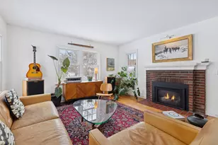 4017 Shoreline Dr, Robbinsdale, MN 55422 - Photo 4