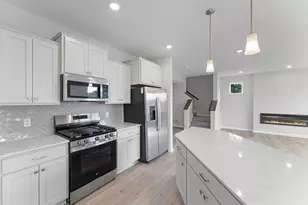 1117 Annacotte Ln, Rosemount, MN 55068 - Photo 2