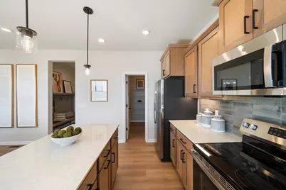 1005 Annagaire Curve, Rosemount, MN 55068 - Photo 6