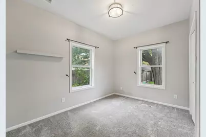 1094 Argyle Street, Saint Paul, MN 55103 - Photo 8