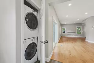 1094 Argyle St, Saint Paul, MN 55103 - Photo 6