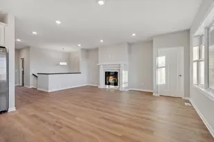 8191 Haywood Dr, Lino Lakes, MN 55014 - Photo 10