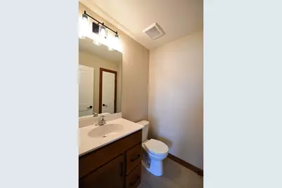 2031 20th Street E, Zumbrota, MN 55992 - Photo 10