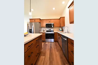 2031 20th Street E, Zumbrota, MN 55992 - Photo 18
