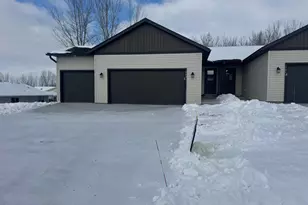 2031 20th Street E, Zumbrota, MN 55992 - Photo 2