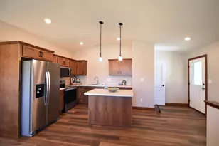 2031 20th Street E, Zumbrota, MN 55992 - Photo 16