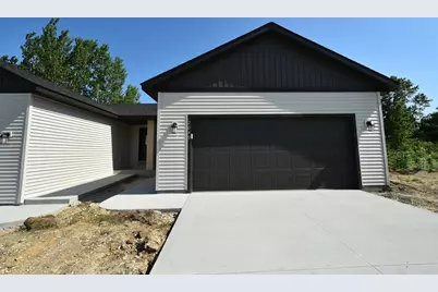 2049 20th Street E, Zumbrota, MN 55992 - Photo 4