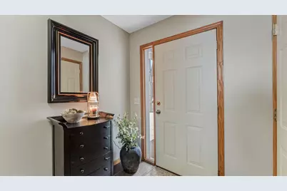 423 13th Avenue S, Sauk Rapids, MN 56379 - Photo 2