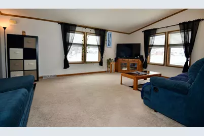 460 1st Street E, Milaca, MN 56353 - Photo 14