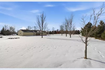 1497 142nd Street, New Richmond, WI 54017 - Photo 2