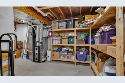 1821 Dorret Road, Eau Claire, WI 54703 - Photo 38