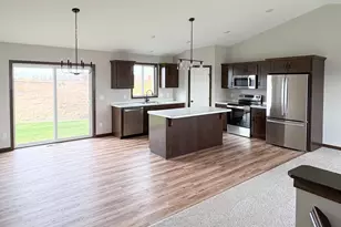 8733 90th Ave, Milaca, MN 56353 - Photo 4