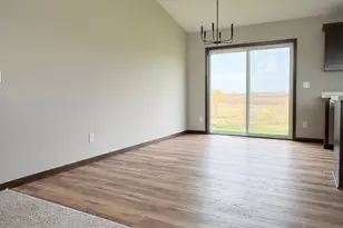 8733 90th Ave, Milaca, MN 56353 - Photo 4